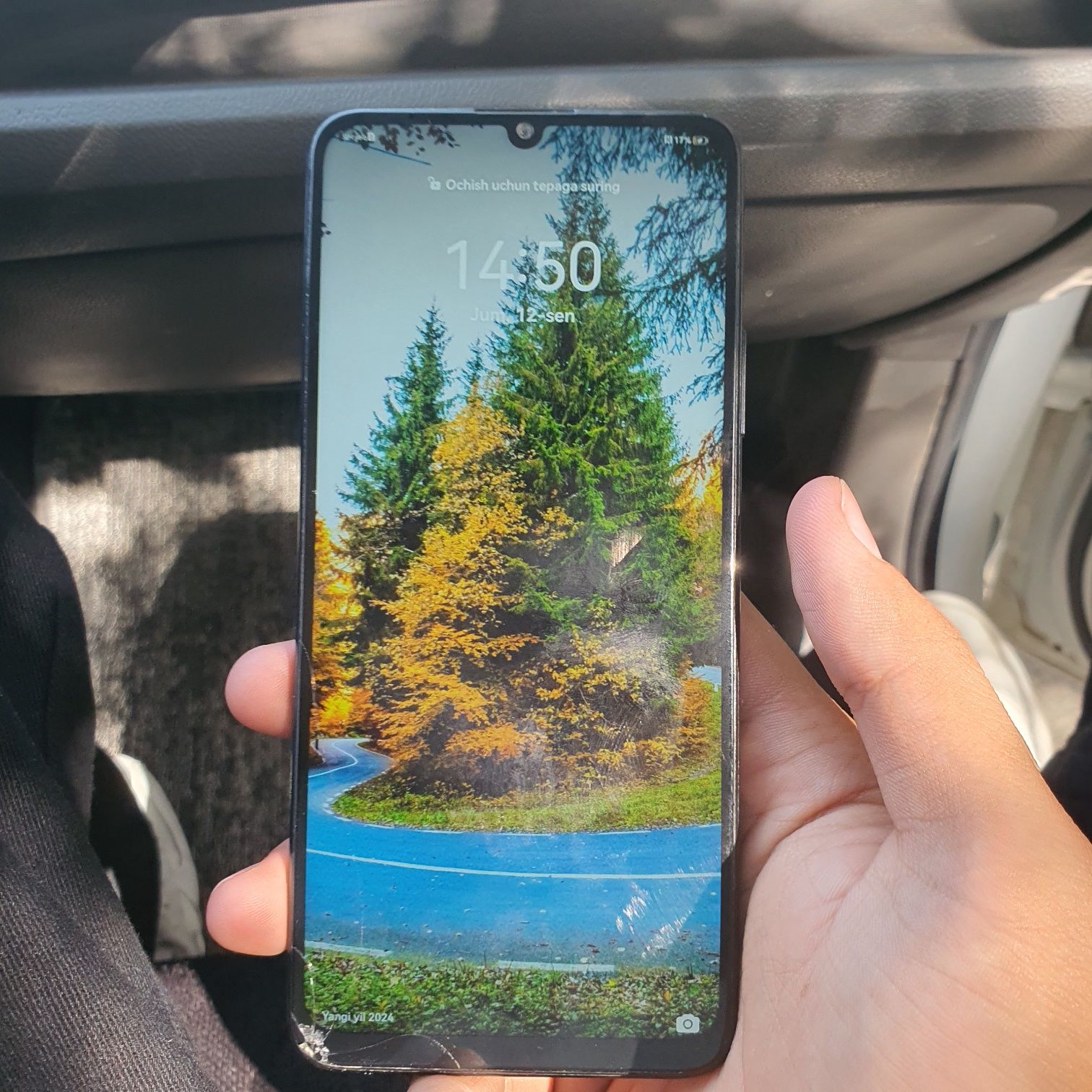 Huawei nova 70 sotiladi srochni