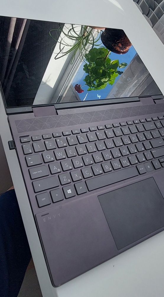 Продам ноутбук Hp Envy x360 convertible 15