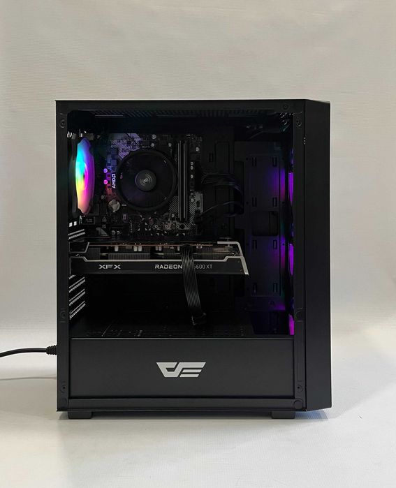 Геймърски компютър AMD Ryzen 5 5500, AMD RX 6600XT 8GB, 16GB Ram