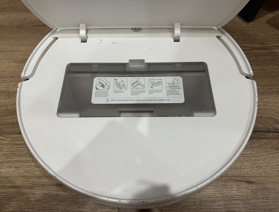 Продаю Робот - пылесос