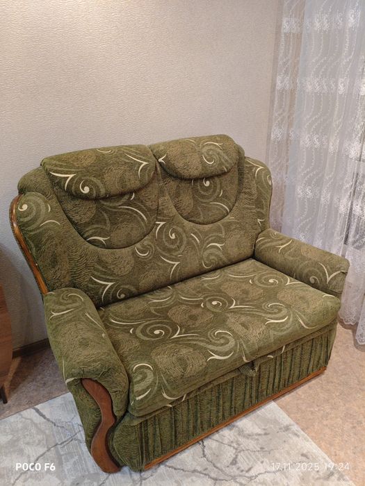 Продаю раскладной диван