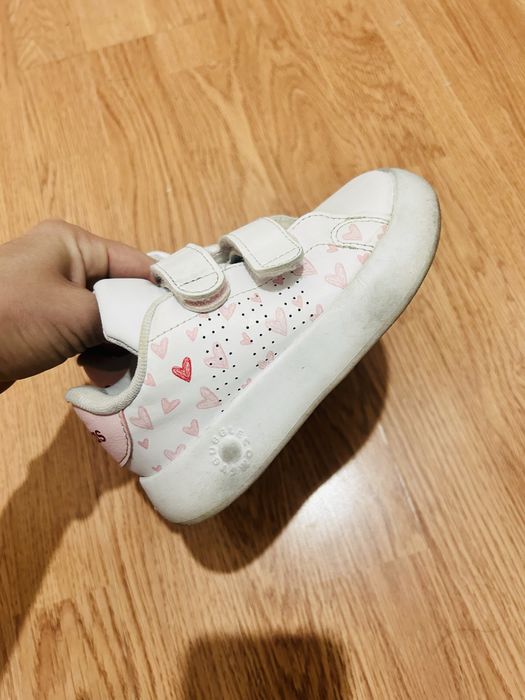 Adidas батуши и маратонки 26 номер