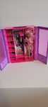 Dulapul lui Barbie