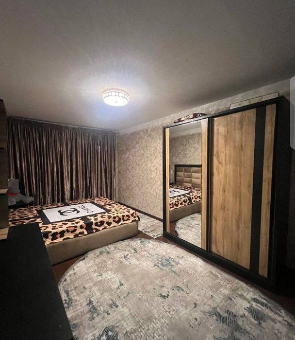 Shota Rustaveli koʻchasida kvartira bezmakler