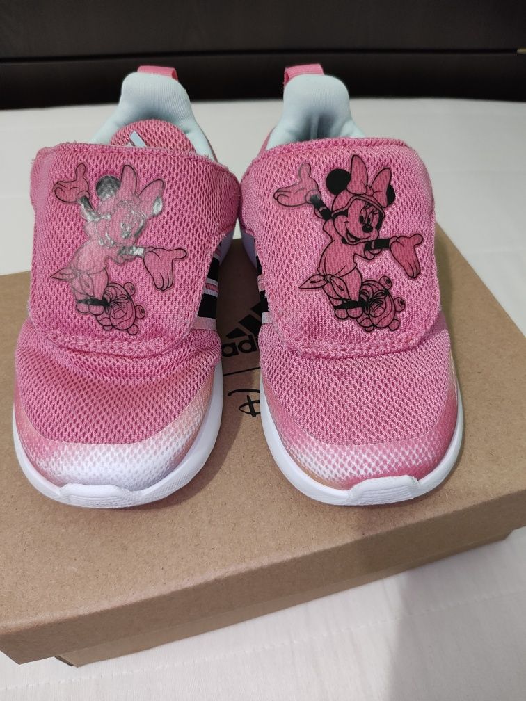 Детски маратонки Adidas Disney номер 23,5