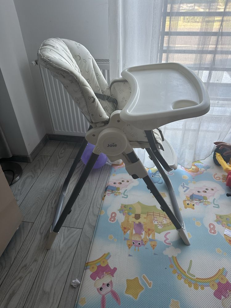 Scaun de masa pentru copii Joie