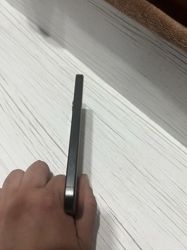 Vand iphone 15 Pro