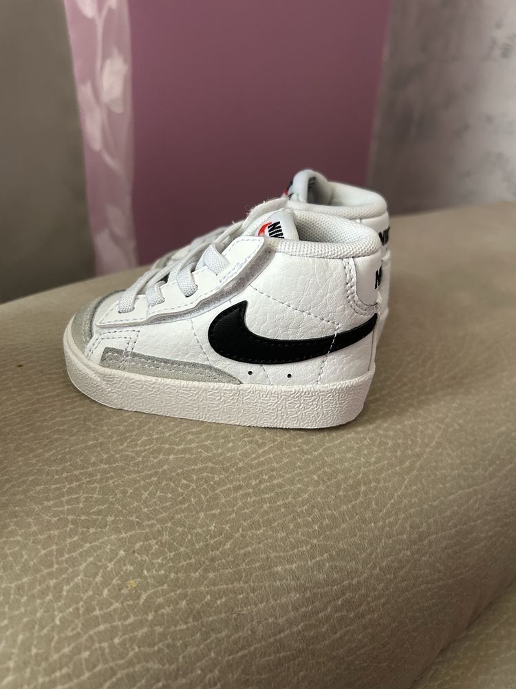 Бебешки кецове Nike