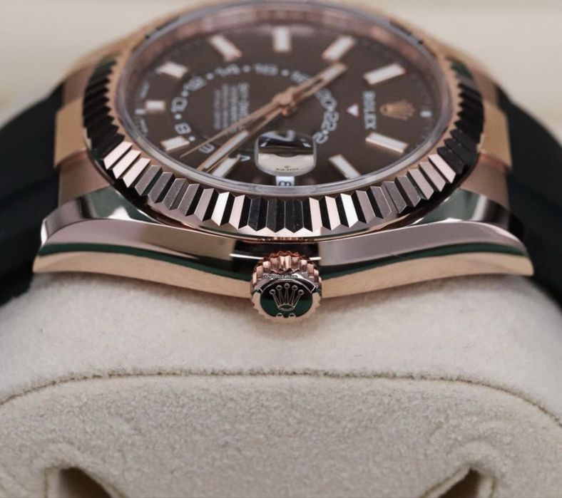 Rolex Sky Dweller 18k Rose Gold Chocolate Nou