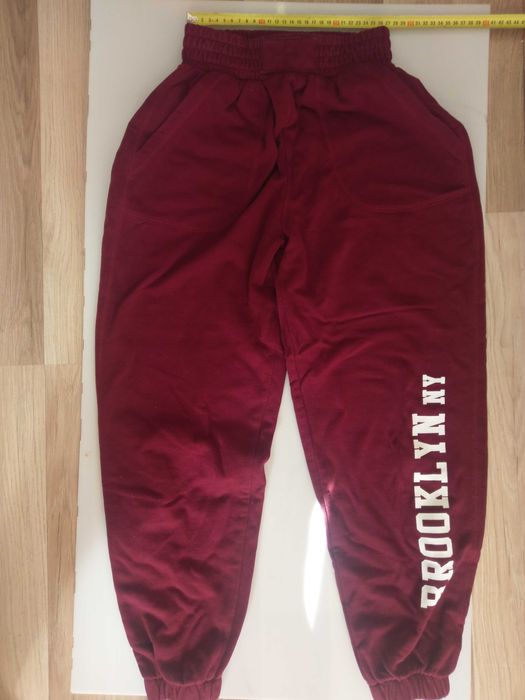 Комплект суитчър и панталон XS размер ръст 140 см