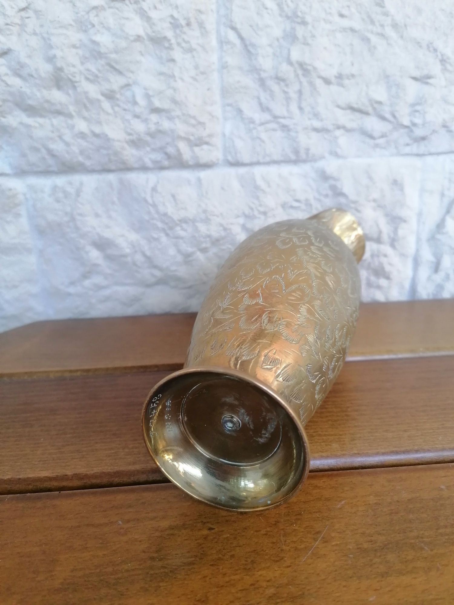 Vaza carafa vintage din bronz