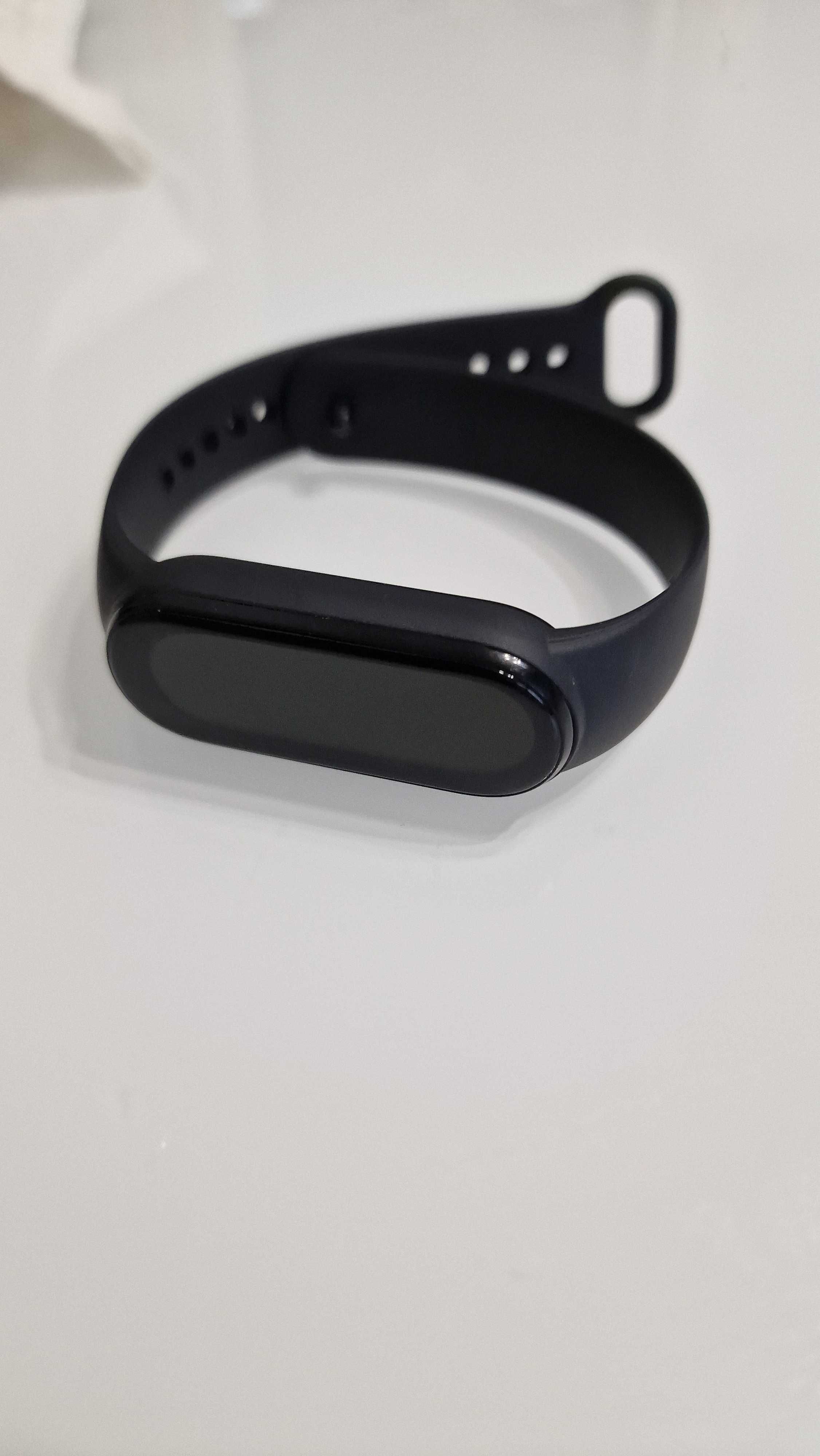 Смарт часы Xiaomi smart band 7