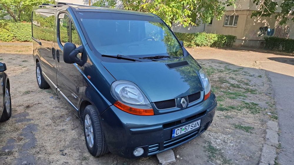 Renault trafic - 5 locuri