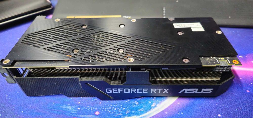 Asus RTX 2060 SUPER 8GB
