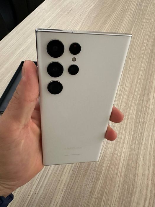 Samsung S 22 ultra 12/512 koreyski tel