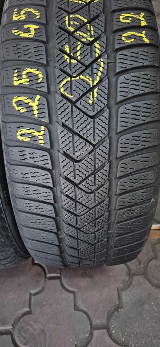 anvelope  Pirelli run flat  225/45/18  m&s iarna