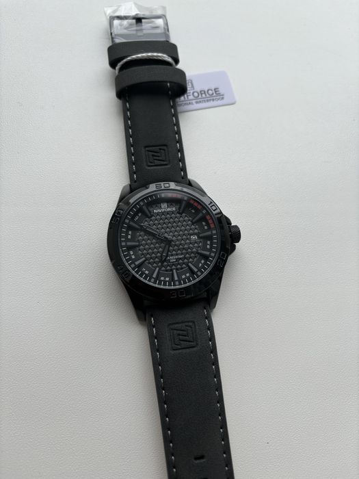 Мужские наручные часы