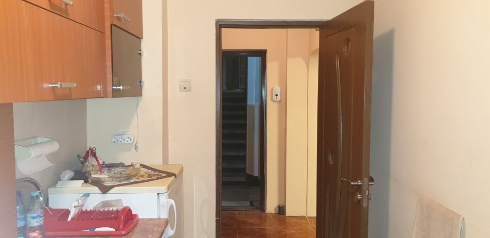 De vanzare apartament 2 camere Piata Victoriei, zona 0