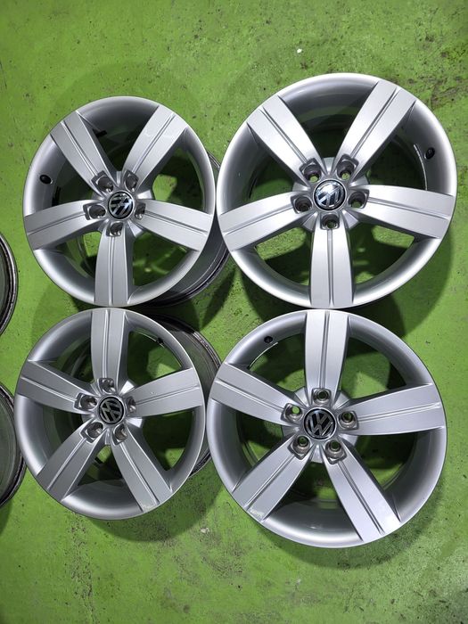 17 5x112 Vw Passat Touran Caddy Golf Skoda Audi 5х112