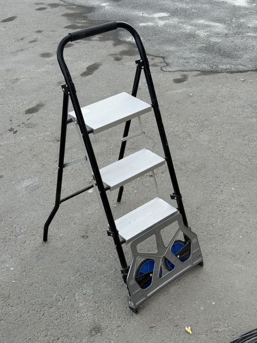Лестница тележка 2 в 1
