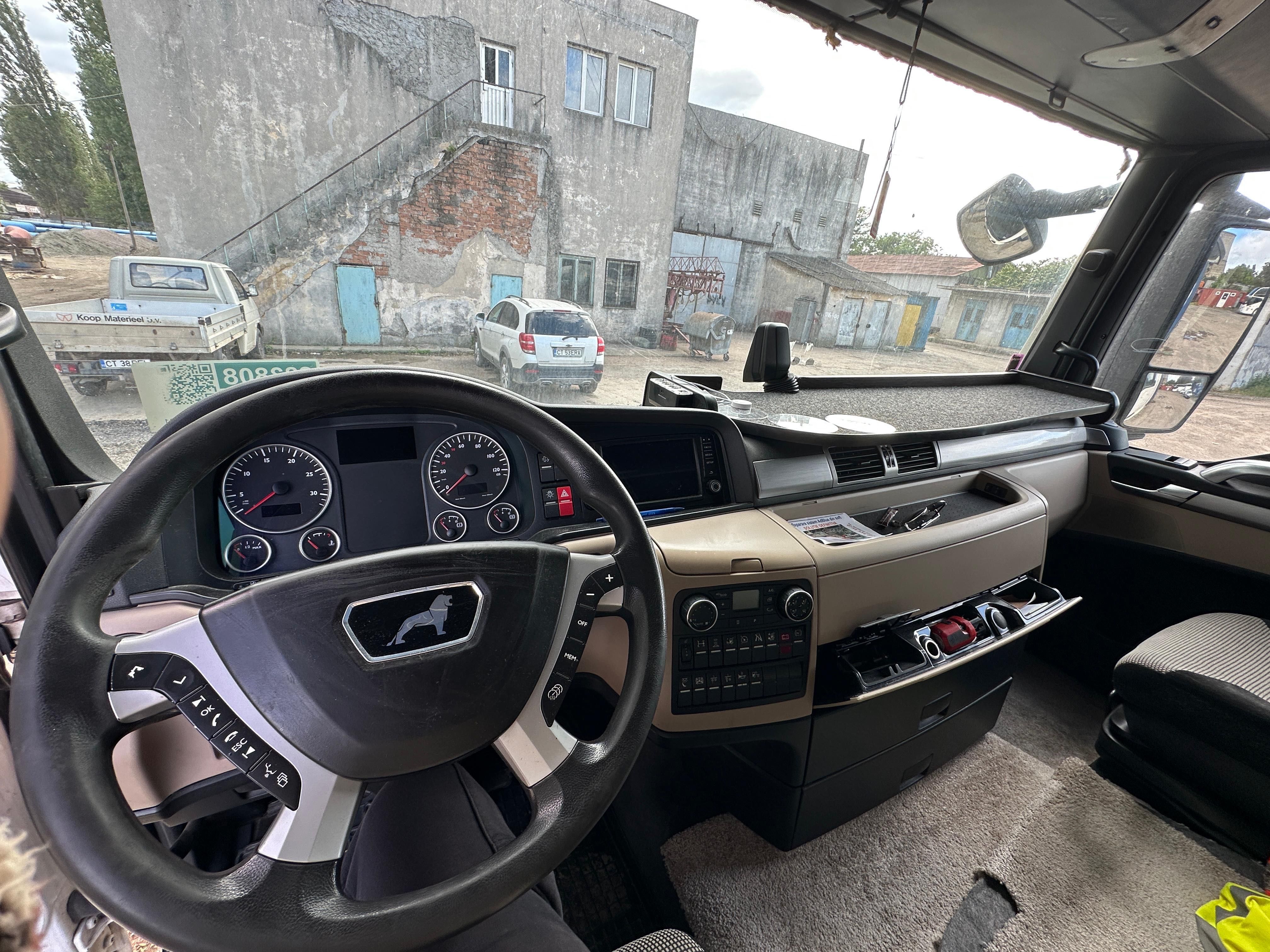 MAN TGX 18.500 cap tractor