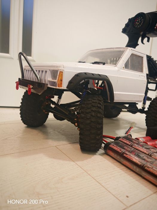 Rc/Рц scx10 2 катерач