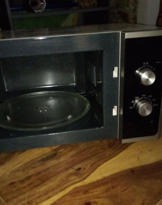 Cuptor cu microunde Samsung