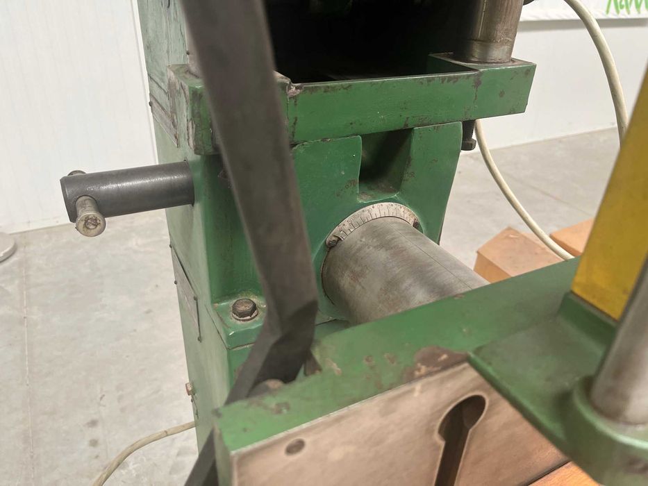 Верижна дълбачка