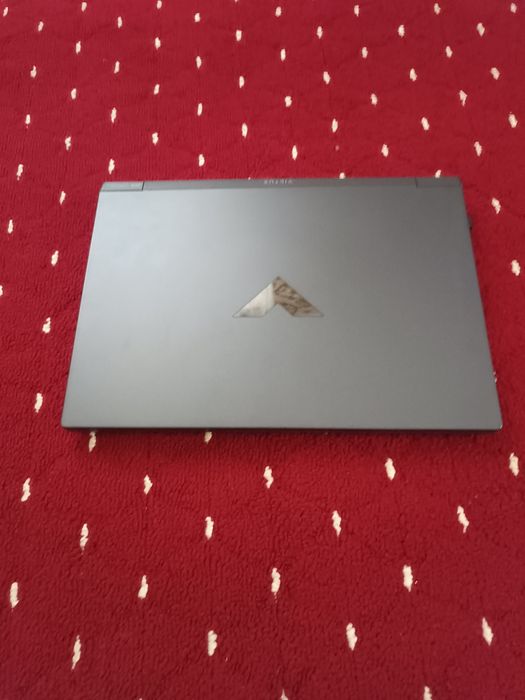 Notebook yangi holati hp victus i5 karobkalari bor holati ideal