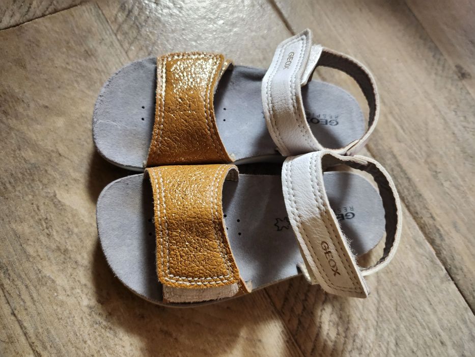 Sandale geox masura 24