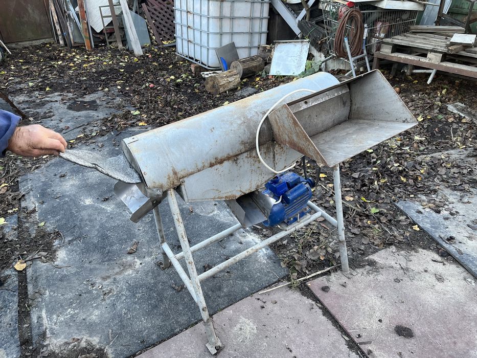 Utilaj de desfacut porumb