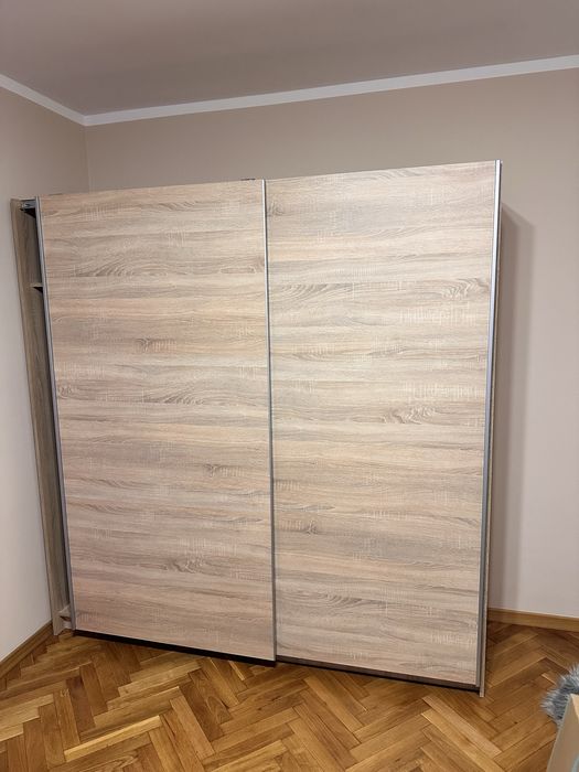 Vand dressing cu usi culisante