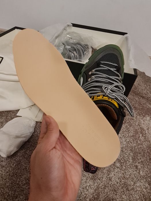 Vând - sneakersi Gucci Flashtrek - originali - noi - 43