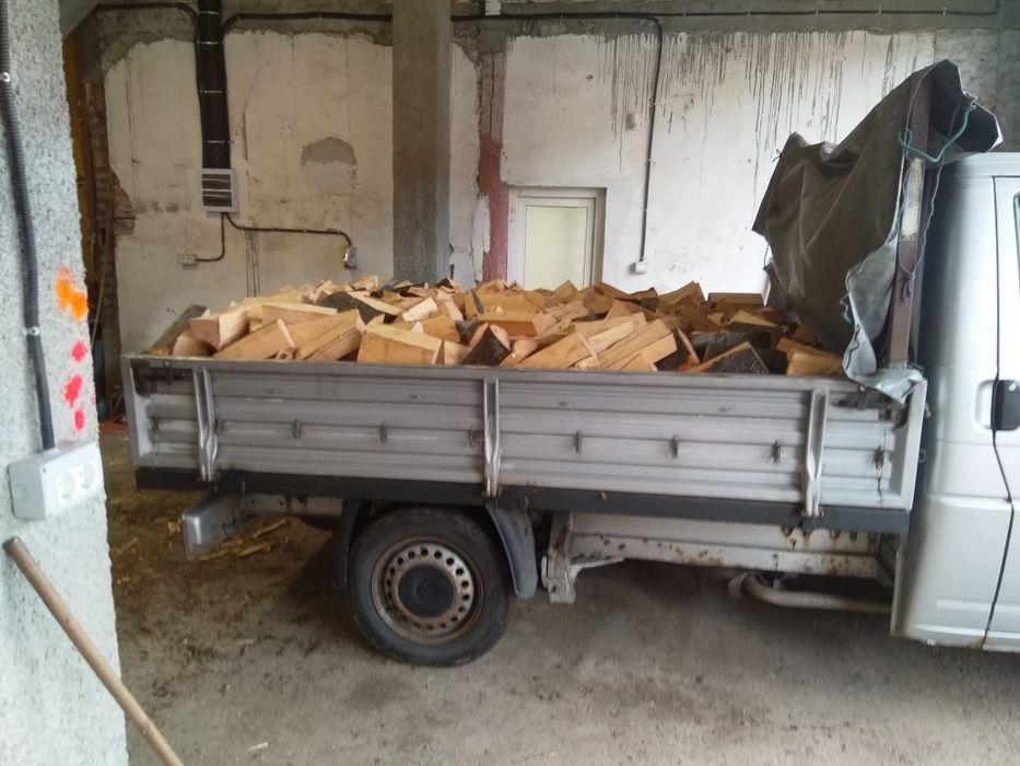 Vand lemne de foc fag 900 lei