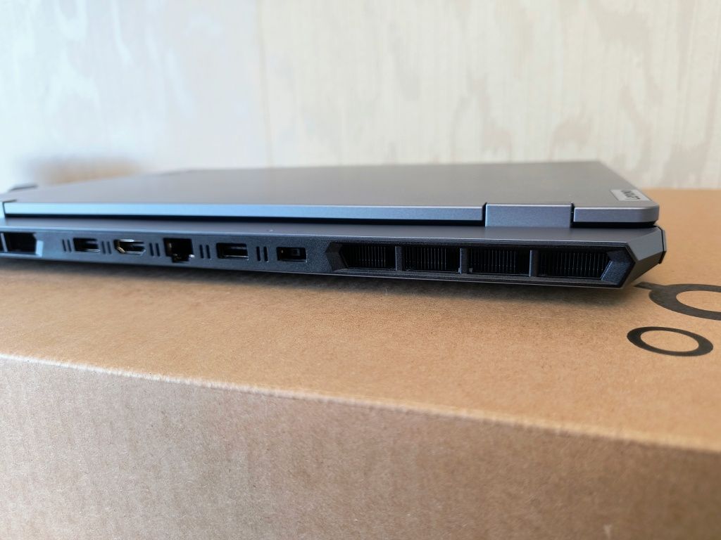 Геймърски лаптоп Lenovo  AMD Ryzen 5, RTX3050, 24GB RAM, Чисто нов !!