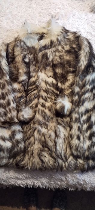 Продам полушубок 44-46 размер.