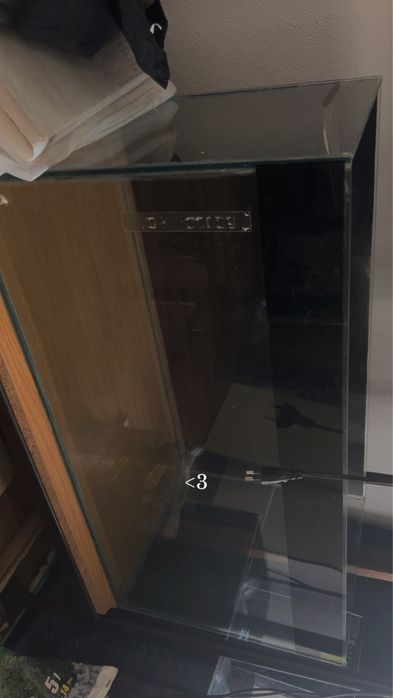 Acvariu 140 L - am 2 acvarii la fel