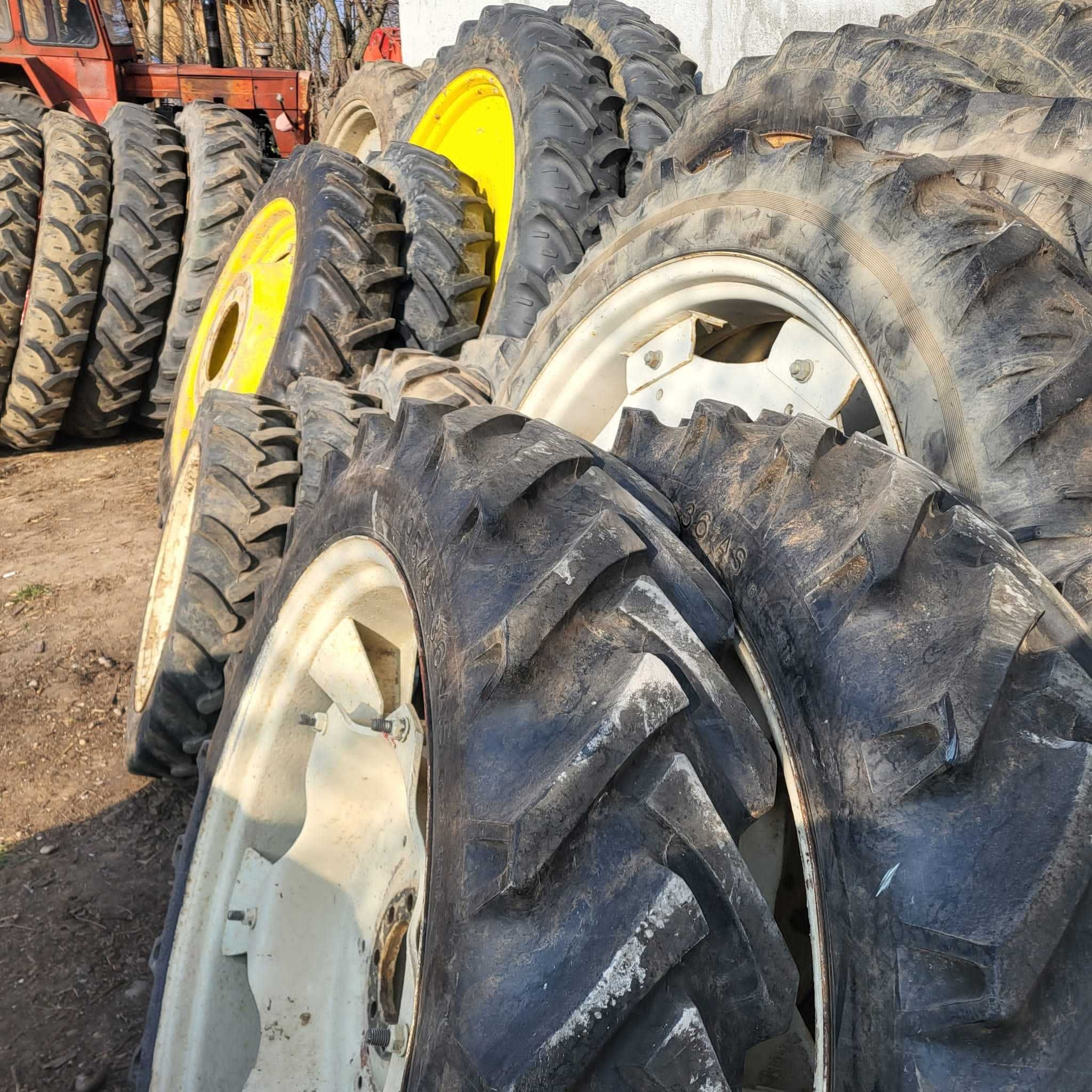 Roti tractor inguste