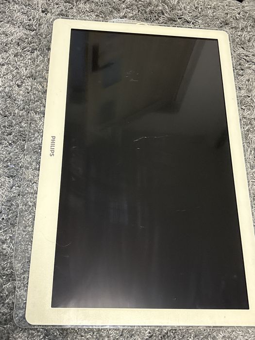 Televizor Philips LCD 80 cm (32”) cu telecomandă originala – impecabil
