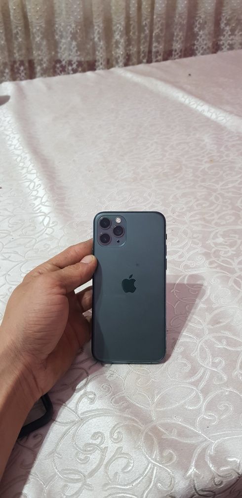 Iphon 11 pro kafolat bilan