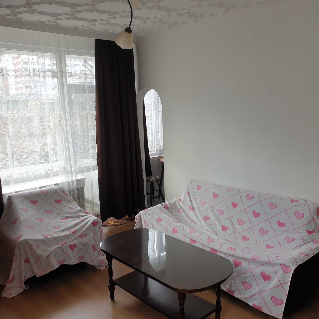 Дава се под наем Къща в Бургас, Ветрен - 220 кв.м за 750 € - Снимка #14