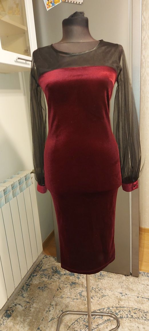 Rochie catifea bordo