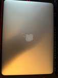 Vând MacBook Air 13 i5 1,6 GHz Early 2015