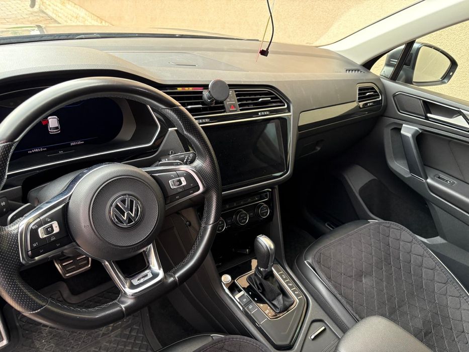 Volkswagen Tiguan 2.0 tdi dsg