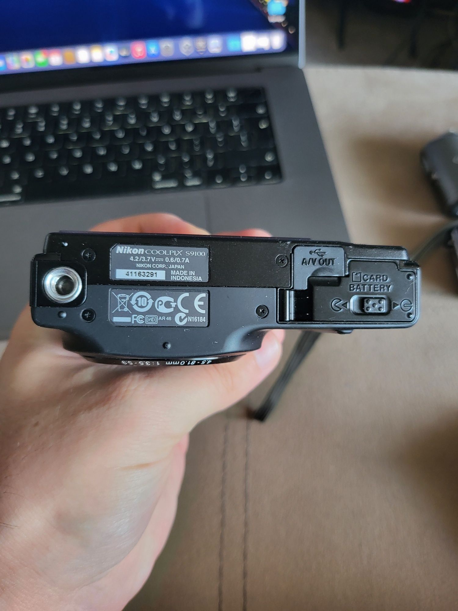 Nikon Coolpix S9100