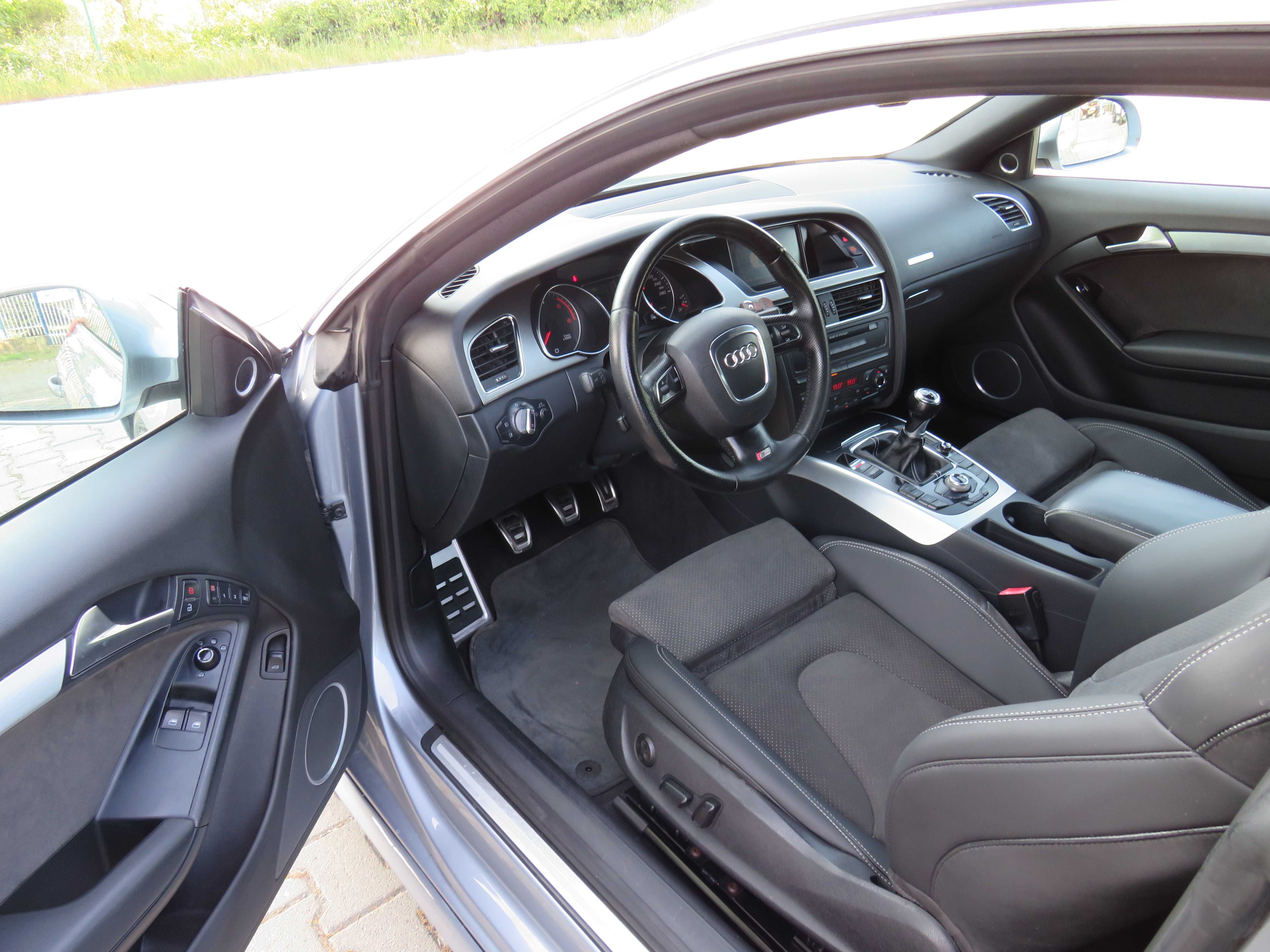 Audi A5 3.0TDI S-Line Ръчка CoUPE Quattro