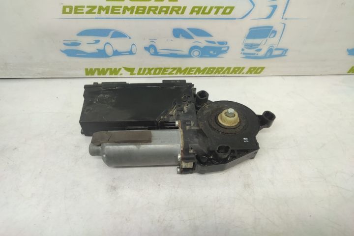 Motoras macara geam dreapta fata 3d1959702j Volkswagen VW Phaeton 1  [din 2002 pana  2008] seria
