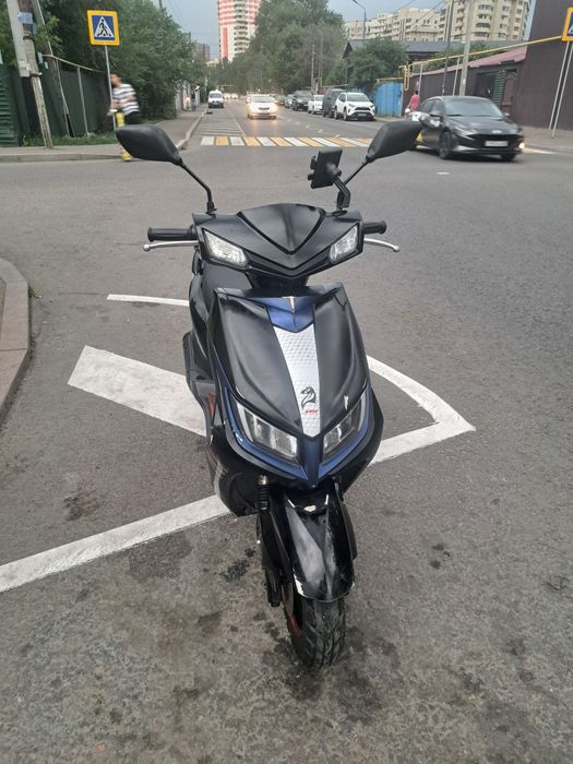 Срочно продам мопед М8 150 куб