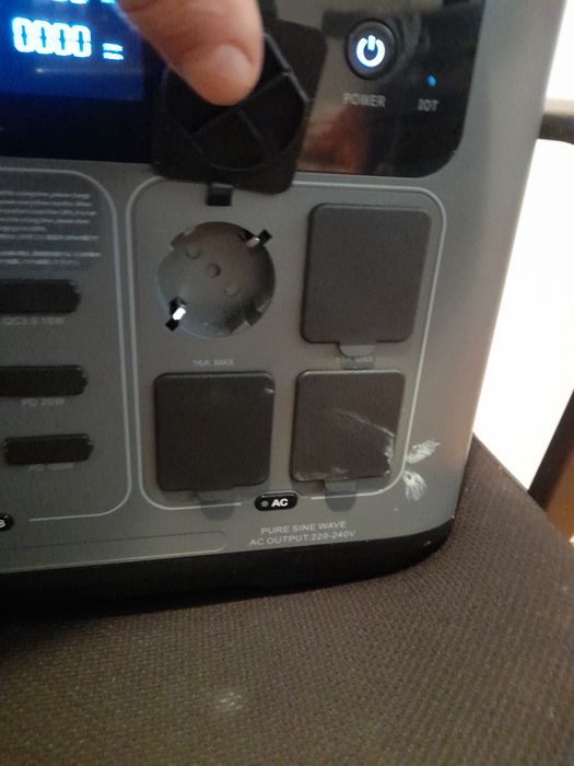 Statie de alimentare portabila QUKITEL P2001 Plus,,generator solar