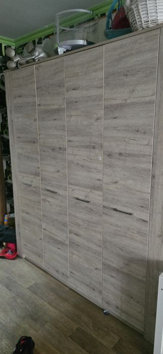 Продам шкаф-шифонер